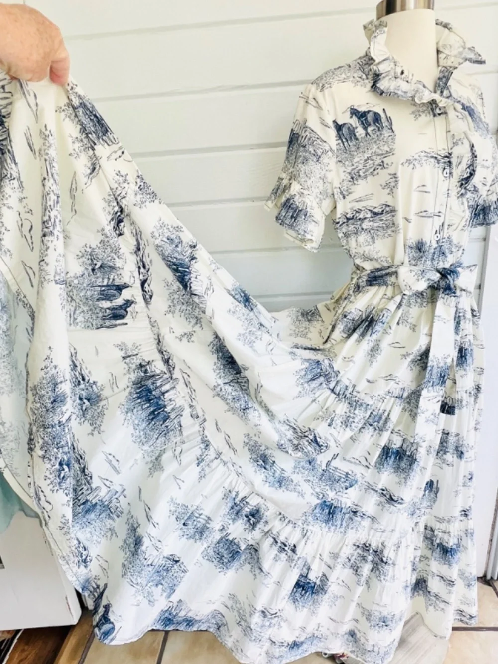 MILLE Victoria Ruffle Front Dress in Cream/Blue  Western Landscape Print - S - Picture 3 of 14